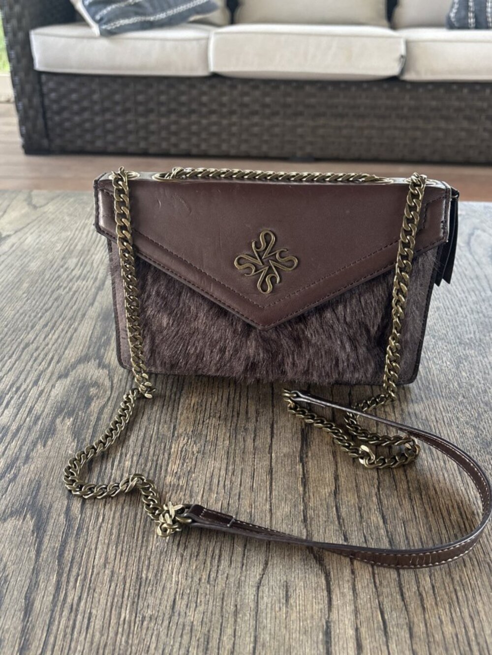 SIMPLY VERA by Vera Wang brown crossbody handbag,faux fur, chain accessory